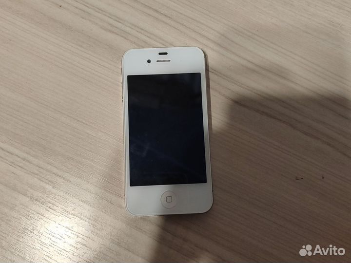 iPhone 4S, 16 ГБ