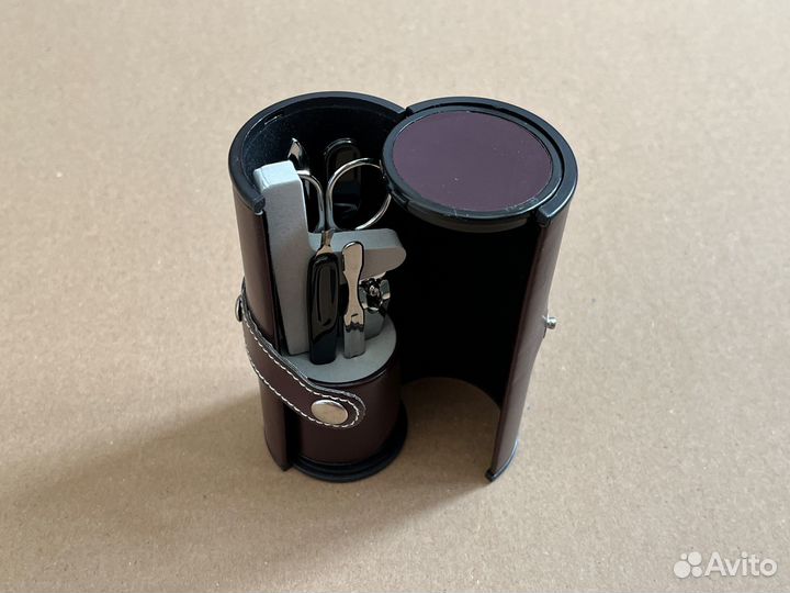 Маникюрный набор Ив Роше Yves Rocher