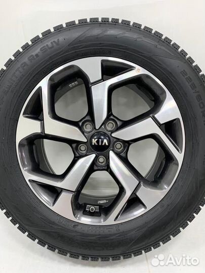 Kia Sportage 4, Nokian Hakkapeliitta R2 225/60 R17