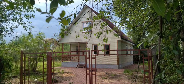 Дом 100 м² на участке 6 сот.