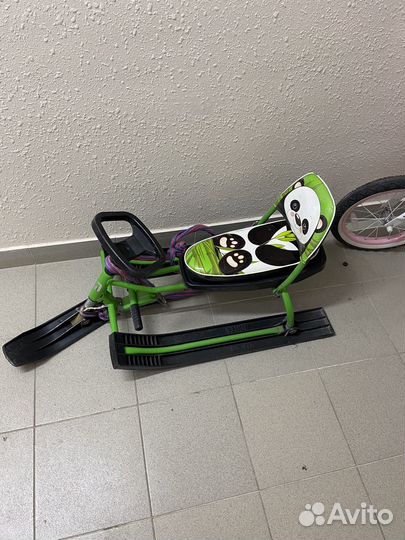 Детский снегокат бу