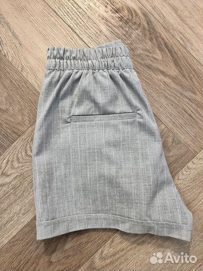 Шорты Bershka Turkey