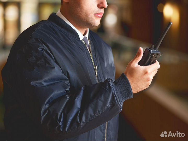 Охранник на личном авто