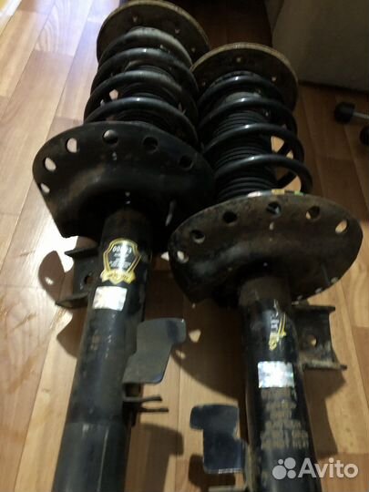 Стойки амортизатора