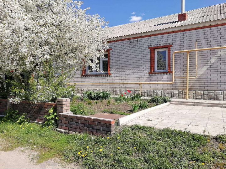 Дом 137 м² на участке 8 сот.