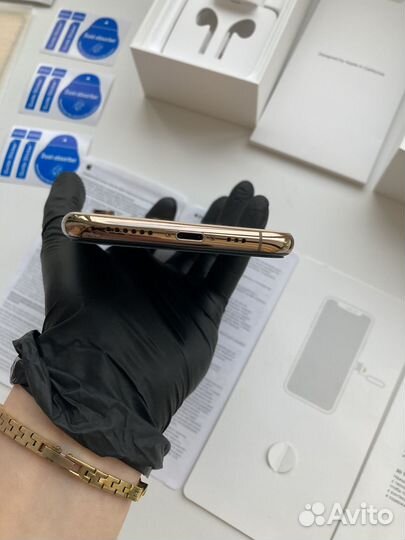 iPhone Xs, 256 ГБ