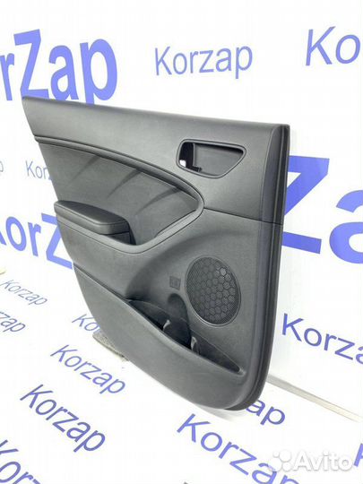 Обшивка двери задняя левая Kia Cerato 3 YD 2015