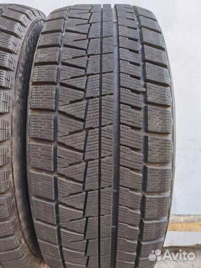 Bridgestone Blizzak Revo GZ 245/45 R18 96Q