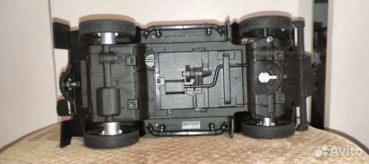 Машина на радиоуправлении внедорожник