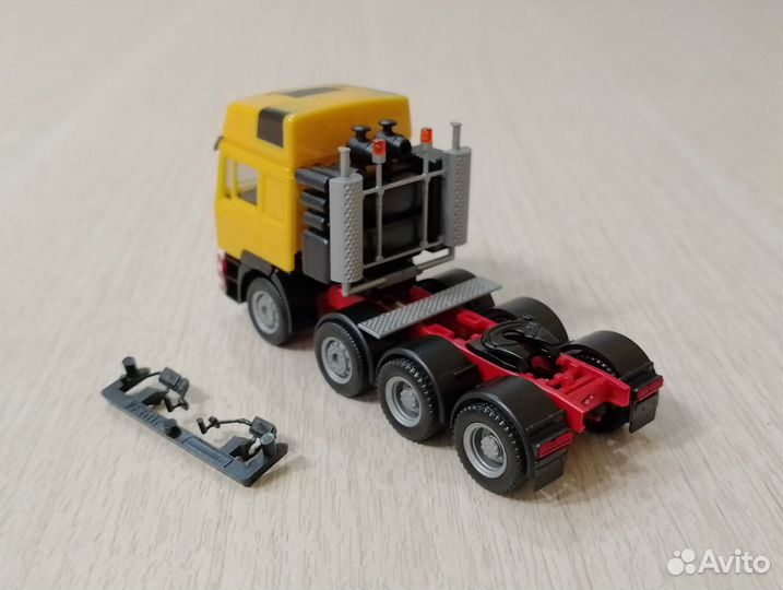 338) Тягач MAN четырёхосный