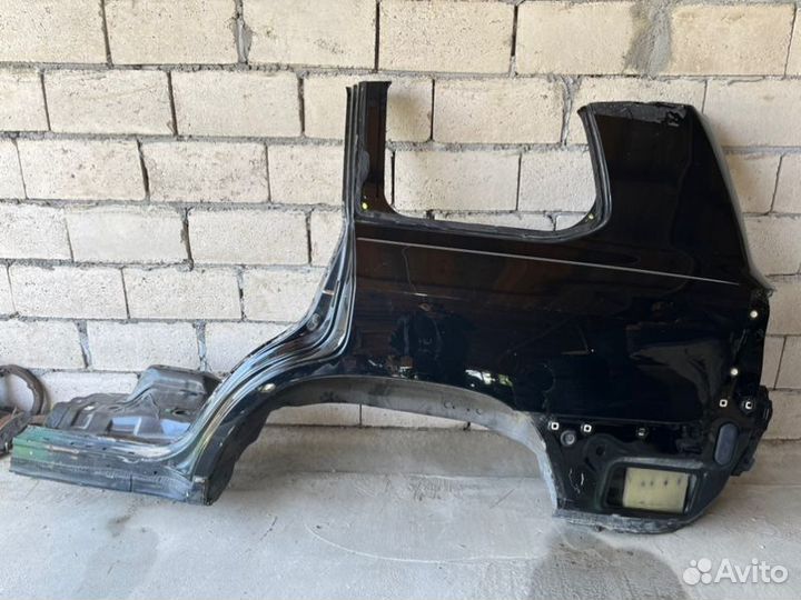 Крыло заднее левое Toyota Land Cruiser 200