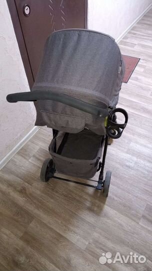 Прогулочная коляска babyton active green