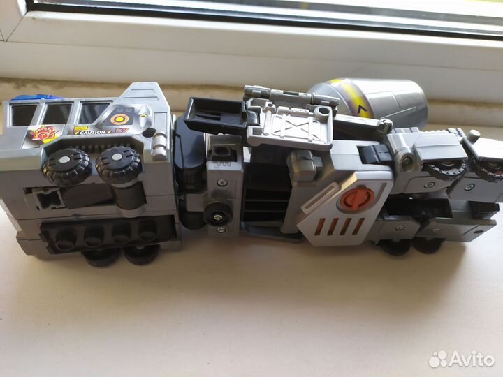 Машинка робот трансформер