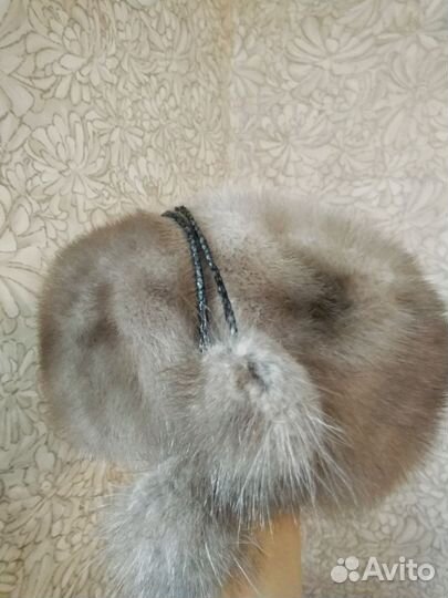 Берет женский из мутона