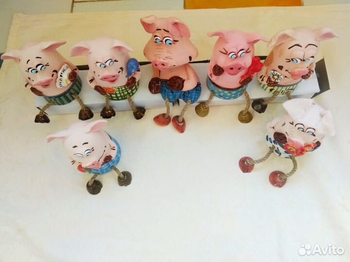 Фигурка хрюша копилка С ножками