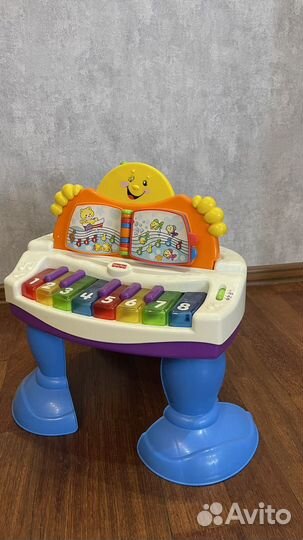 Развивающий столик fisher price