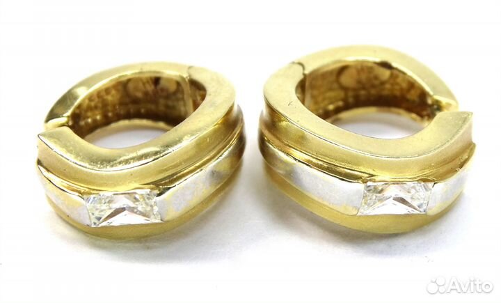 Золотые серьги кольца с цирконами