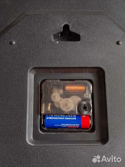 Часы настенные