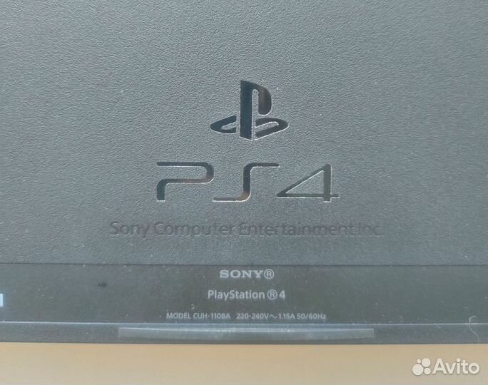 Прошитая Sony PS4, 5.05, 30+ игр, 2 геймпада