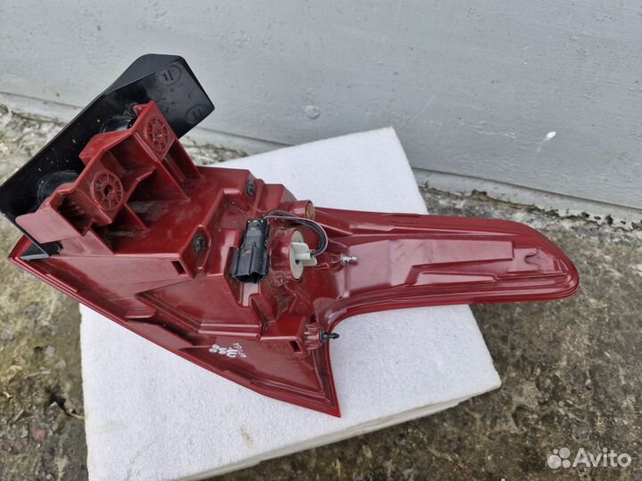 Фонарь Hyundai Santa Fe 4 TM