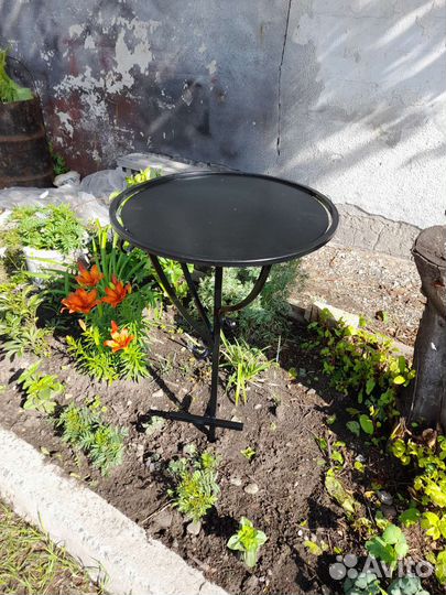 Оградки, на кладбище