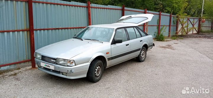 Mazda 626 2.0 МТ, 1987, битый, 400 000 км
