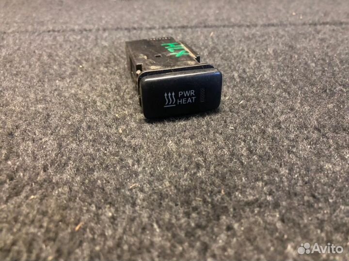 Toyota HiLux тойота Кнопка Обогрева Стекла