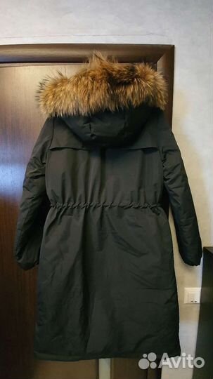 Парка женская с натуральным мехом размер 44-46