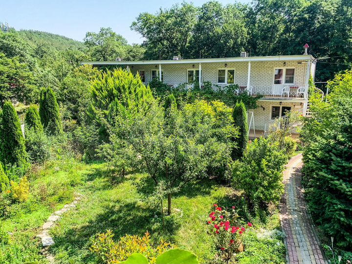 Гостиница, 448 м²