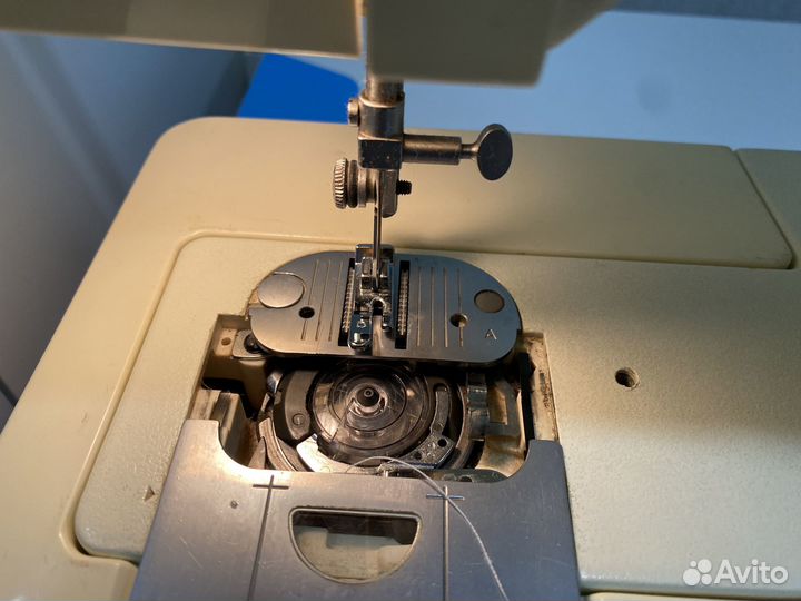 Швейная машинка Singer Prestige