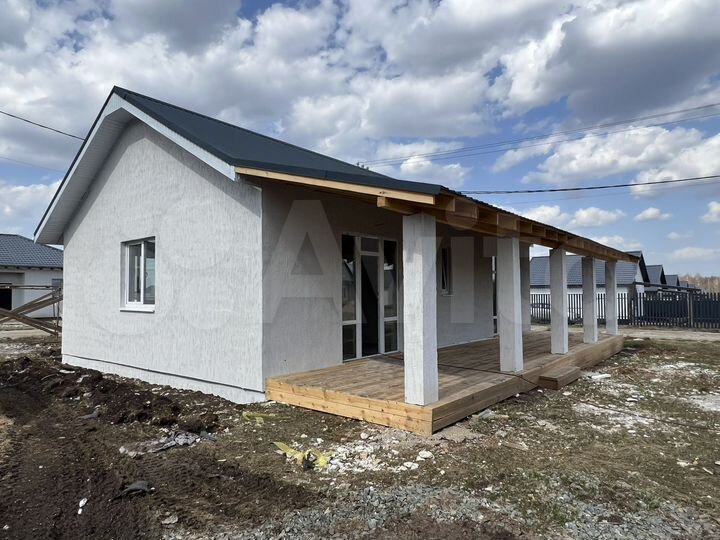 Коттедж 105 м² на участке 6 сот.