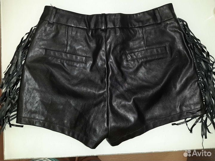 Кожаные шорты