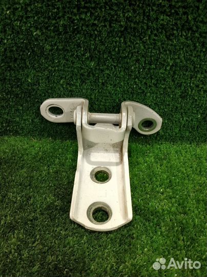 Петля двери задняя левая Lexus GX J150