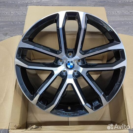 Новые кованые диски R22 Lumma CLR BMW X7 G07
