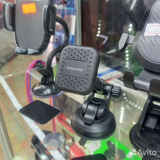Автомобильный держатель для телефона