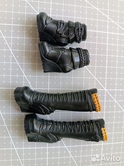 Обувь, аксессуары и мебель для кукол