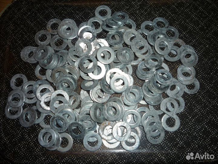 Дюбель 10х100 мм