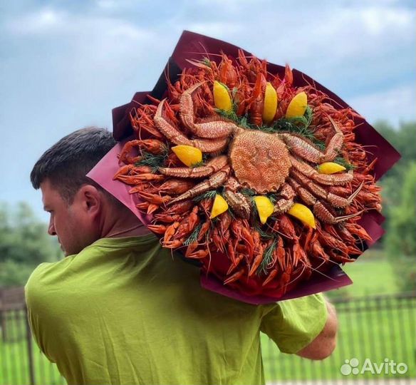 Мужской букет из раков