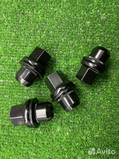 Колёсные гайки Land Rover Range Rover чёрный