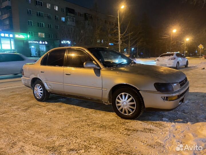 Toyota Corolla 1.5 AT, 1992, 300 000 км