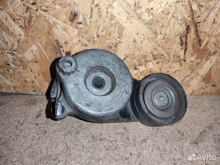 Ролик натяжной Mercedes Vito W639 3.0 OM642 2006