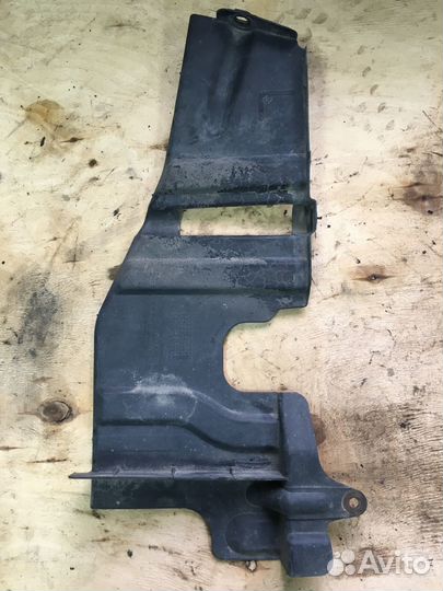 Пыльник двигателя левый Hyundai Sonata 4