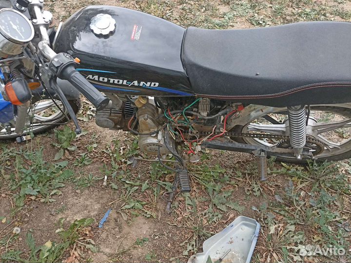 Продаю мопед