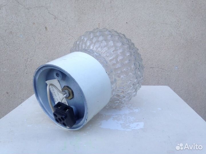 Настенное бра светильник