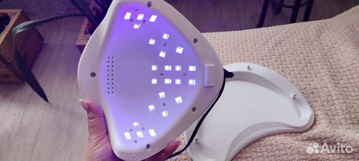 Лампа для ногтей