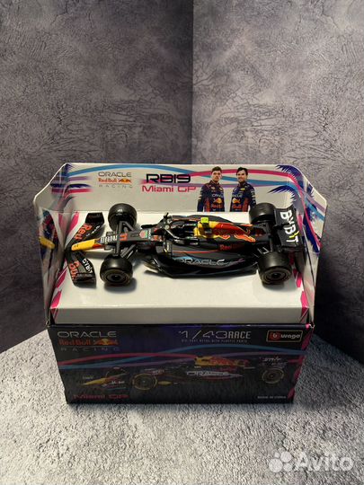 Модели Bburago 1/43 Red Bull RB19 Miami GP