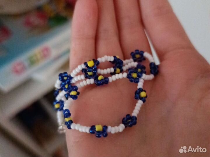 Ожерелье с цветами