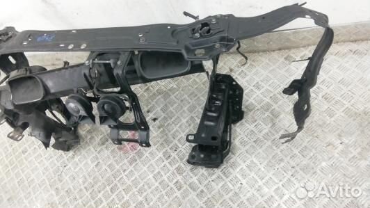 Передняя панель крепления облицовки (телевизор) re