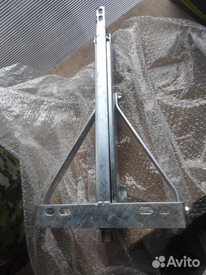 Стойка опорная для прицепа- кемпера