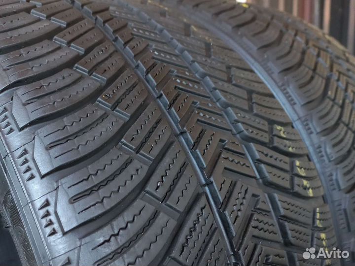 Michelin Pilot Alpin 235/40 R19